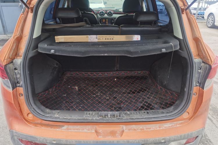 Used Soueast DX3 2016 1.5T CVT Jingcai Edition
