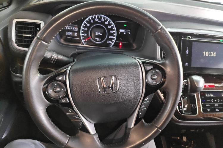 Used Honda Odyssey 2015 2.4L Prestige Edition
