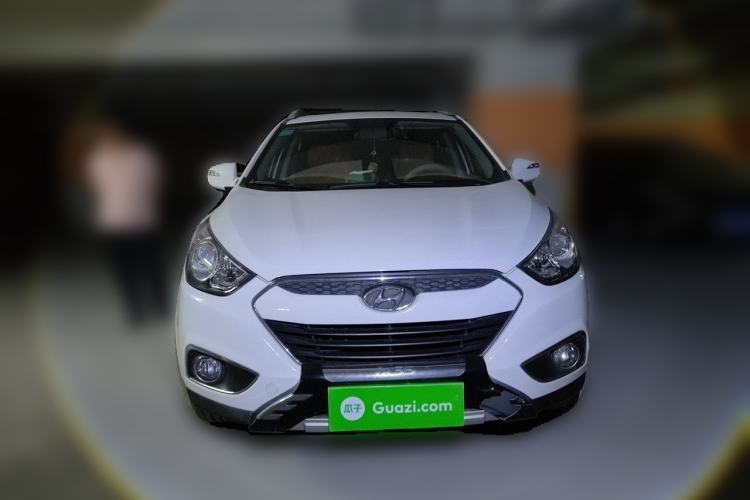 Used Hyundai ix35 2012 2.0L Automatic Two-Wheel Drive Elite Edition GLS

