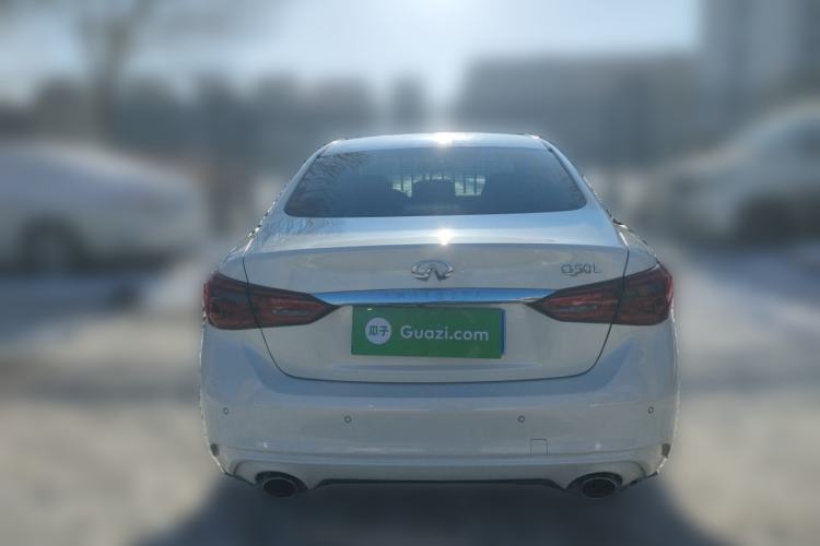 Used Infiniti Q50L 2018 2.0T Enjoyment Version China VI Standard