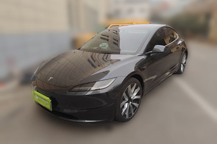 Used Tesla Model 3 2023 Long-Range All-Wheel-Drive Version