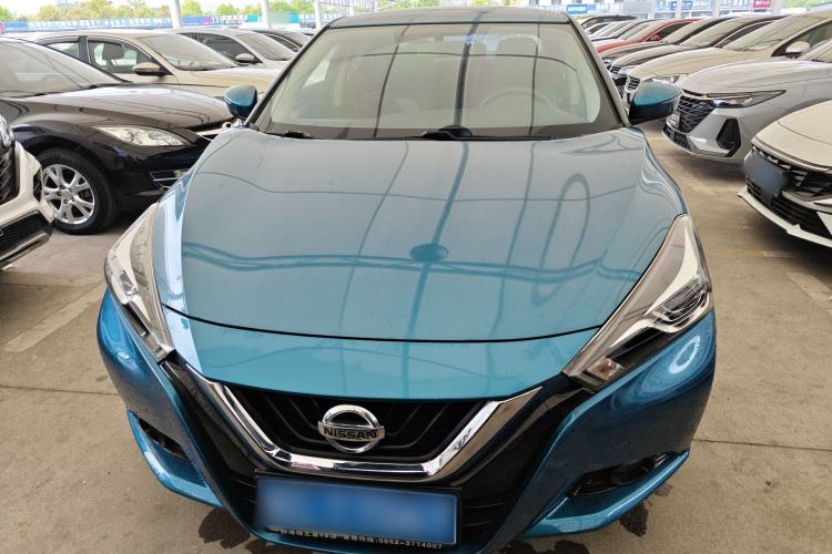 Used Nissan Lannia 2016 1.6L CVT Cool Edition Front