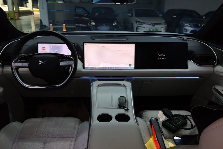 Used XPeng G9 2024 570 Max Center Console