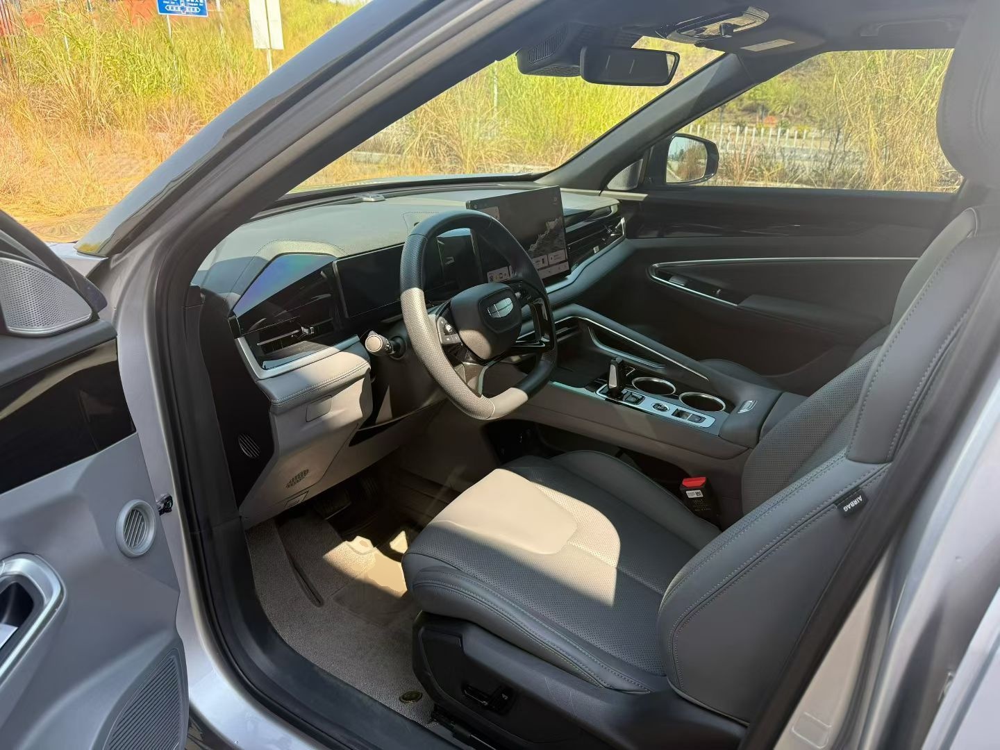 Geely Auto Emgrand X7 Sport 2026 Model 1.5TD Aspirational — снимка 17