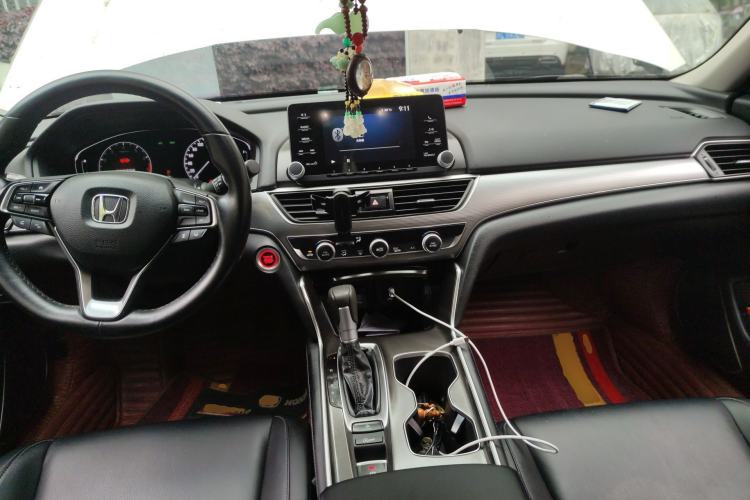 Used Honda Accord 2018 260TURBO Luxury Edition China V Emission Standard Center Console