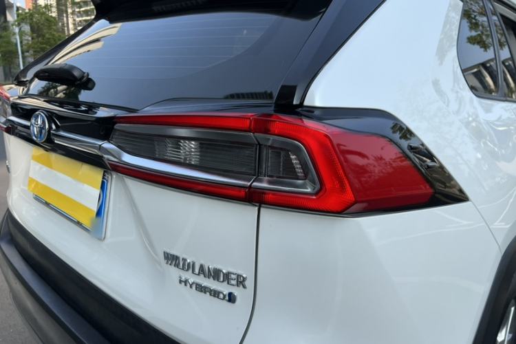 Used Toyota Wildlander 2020 Dual-Engine 2.5L E-CVT Two-Wheel Drive Luxury Edition Exterior 7