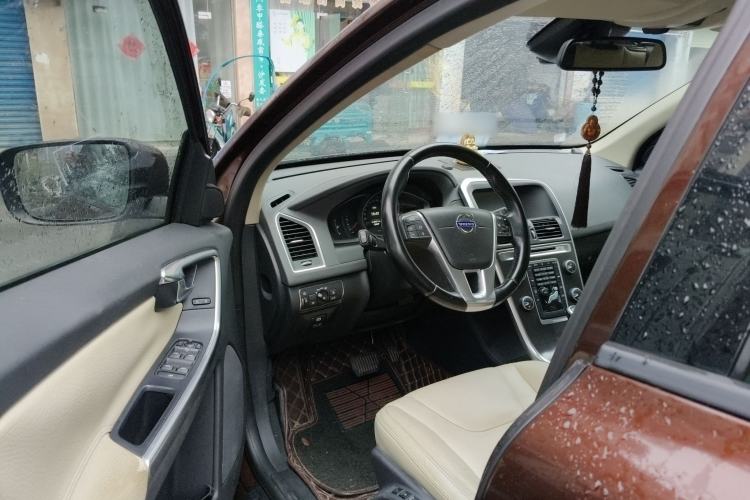 Used Volvo XC60 2013 T5 Comfort Edition