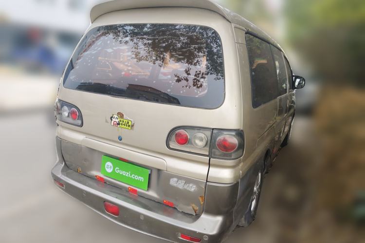 Used FORTHING Lingzhi 2014 M5 Q7 2.0L 7-seat Long-wheelbase Comfort Version