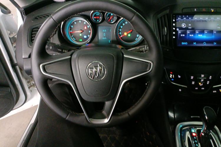 Used Buick Regal 2014 1.6T Fashionable Tech Edition
