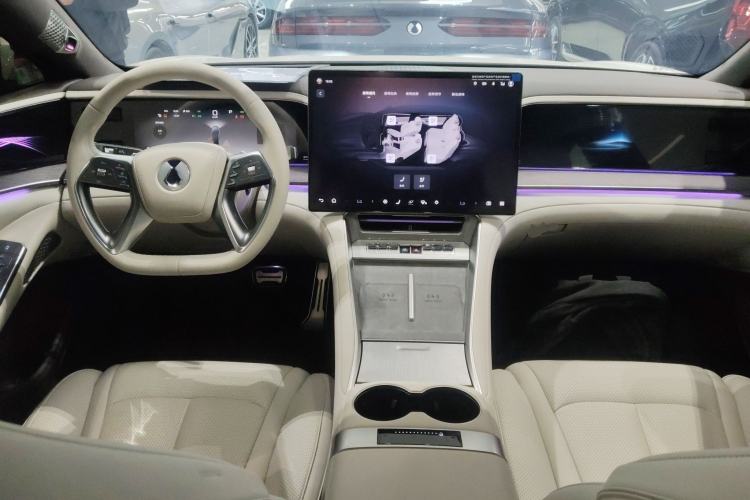 Used Denza Z9 2024 1100 km Four-Wheel Drive Max Version