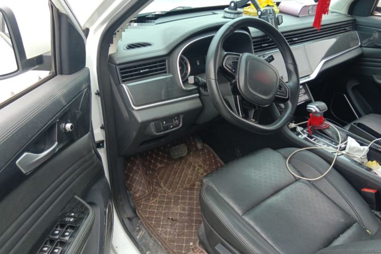 Used Sinotruk VGV U70 2020 1.5T Automatic Smart Enjoyment Elite Navigation Version 7 Seats