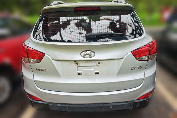 Used Hyundai ix35 2013 2.0L Automatic Two-Wheel Drive Smart GLS China IV Standard