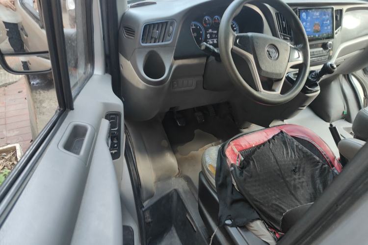 Used Foton Toano 2017 2.5T E Commercial Version Long Wheelbase 4J25TC3