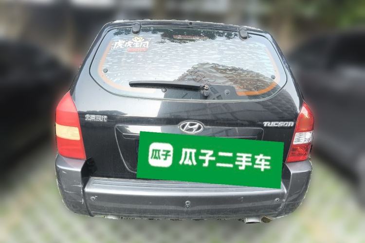 Used Hyundai Tucson 2009 2.0L Automatic Two-Wheel Drive with Sunroof