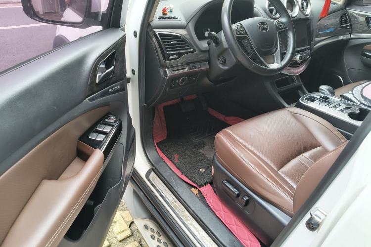 Used BYD Tang New Energy 2015 2.0T Four-Wheel-Drive Flagship Model
