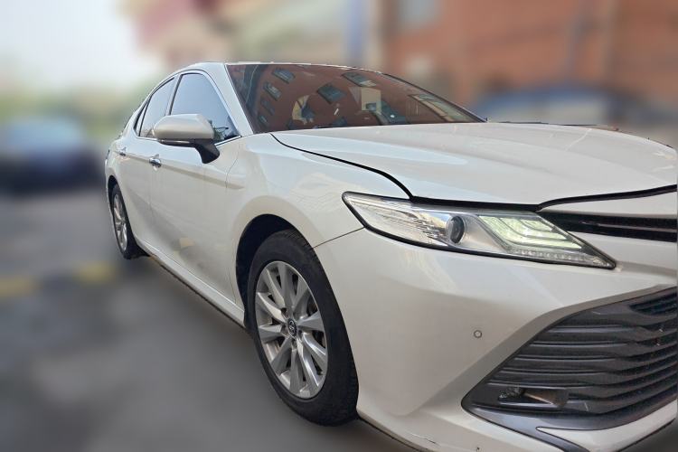 Used Toyota Camry 2019 Revised Version 2.0G Luxury Edition