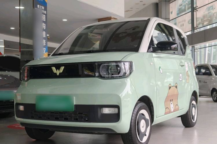 Used Wuling Hongguang MINIEV 2021 Macaron Sandwich Model 170 km Lithium Iron Phosphate