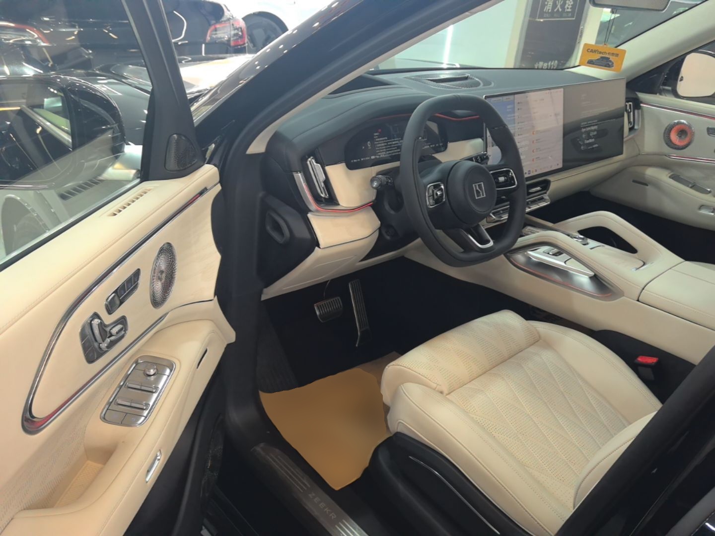 Zeekr 8X 2026 Model Ultra Edition 55kWh — снимка 18