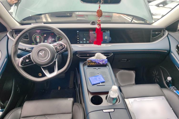 Used VOYAH FREE 2024 Ultra-Long Range Intelligent Driving Version Center Console