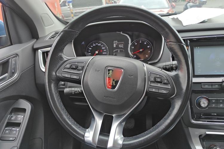 Used Roewe RX5 2016 20T Two-Wheel Drive Automatic Flagship Edition
