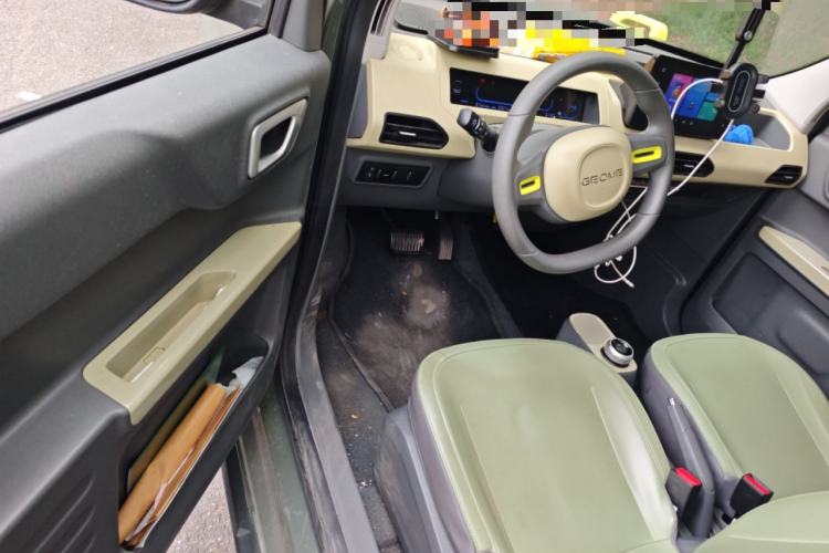 Used Geely Galaxy Panda 2024 200km Panda Rider Driver Seat