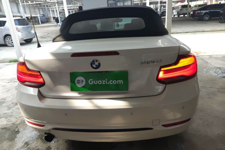 Used BMW 2 Series 2018 220i Convertible Coupe Sports Design Package