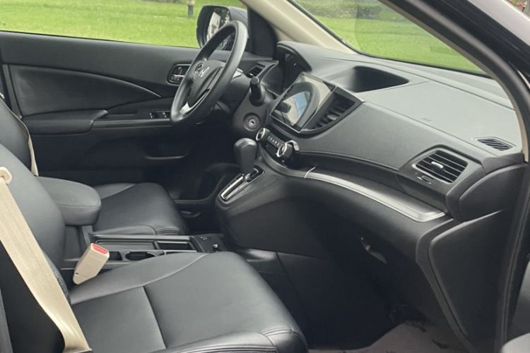 Used Honda CR-V 2016 2.0L two-wheel drive Urban Edition