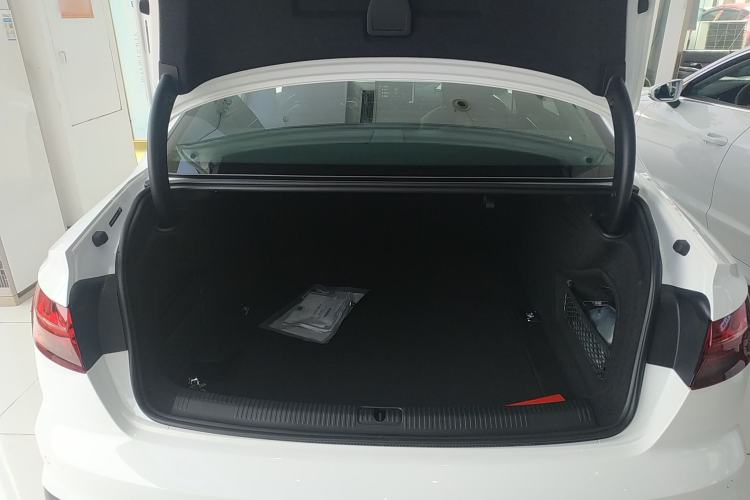 Used Audi A4L 2024 40 TFSI Luxury Dynamic Edition Trunk