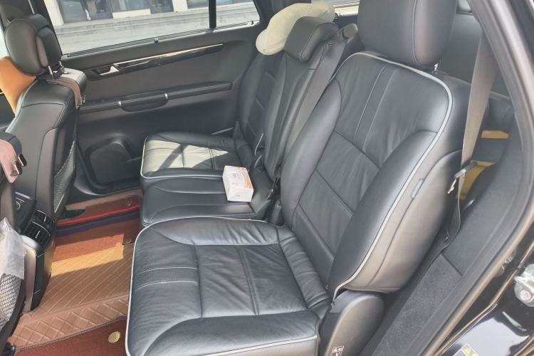 Used Mercedes-Benz R-Class 2017 R 320 4MATIC Business Edition Prestige Model