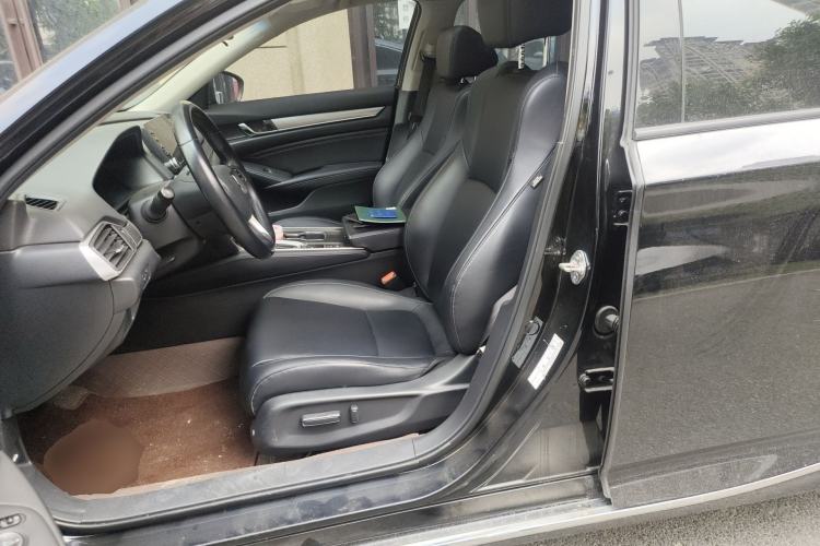 Used Honda Accord 2018 260TURBO Elite Edition China V Left Front Seat