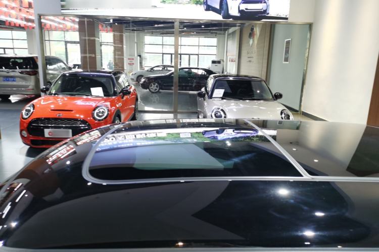 Used MINI 2025 2.0T COOPER S Artist
