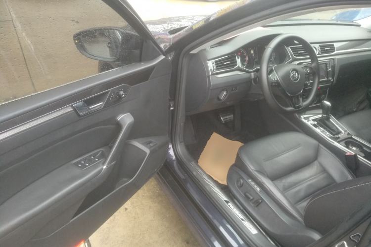 Used Volkswagen Passat 2016 330TSI DSG Prestige Edition