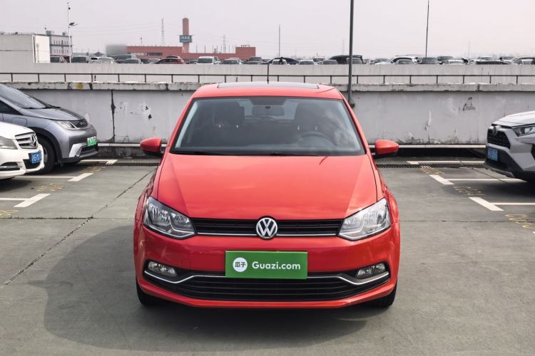 Used Volkswagen Polo 2016 1.6L Automatic Comfort Model