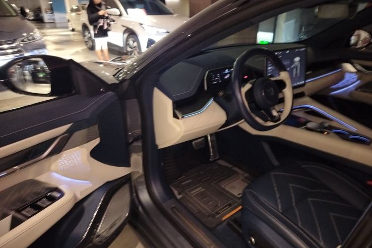 Used Zeekr 001 2023 WE Edition 100 kWh
