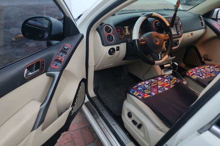 Used Volkswagen Tiguan L 2012 1.8TSI Automatic All-Wheel Drive Elite Edition