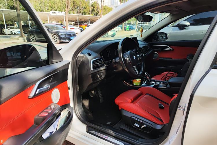 Used BMW 1 Series 2023 125i M Sport Night Edition
