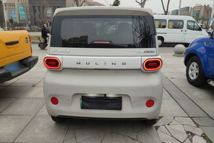 Used Wuling Hongguang MINIEV 2024 3rd Generation 215km Youth Edition
