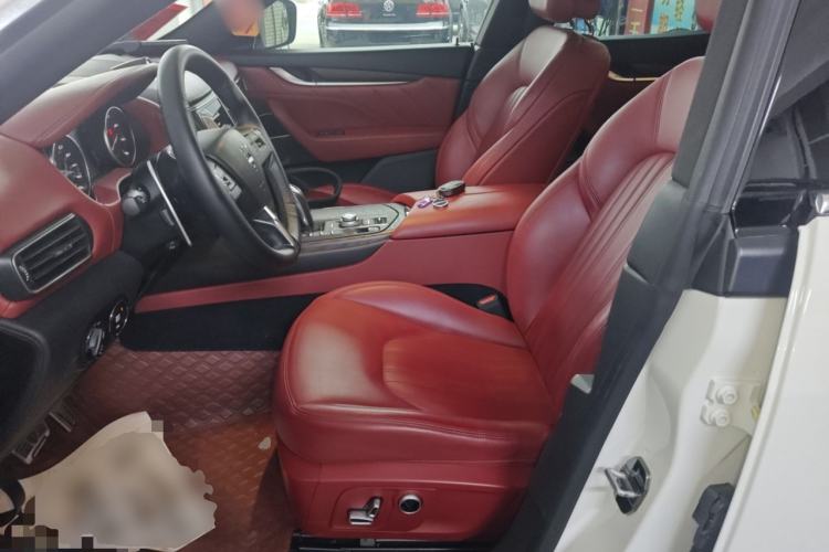 Used Maserati Levante 2021 3.0T Standard Edition Left Front Seat