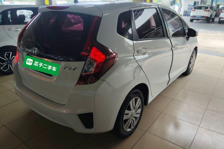 Used Honda Fit 2016 1.5L LXS CVT Comfort Sunroof Version
