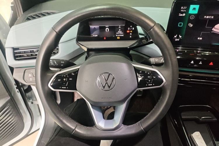 Used Volkswagen ID.4 X 2023 Ultra-Intelligent Long-Range Version Steering Wheel