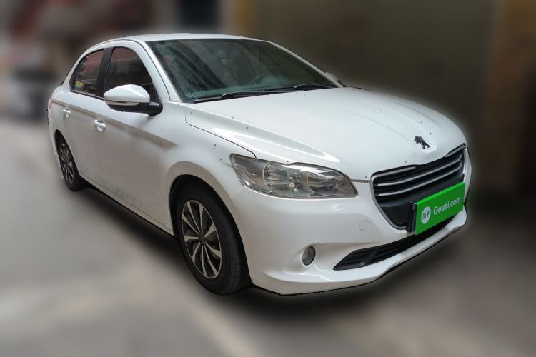 Used Peugeot 301 2016 1.6L Automatic Comfort Edition Front Right 45 Deg