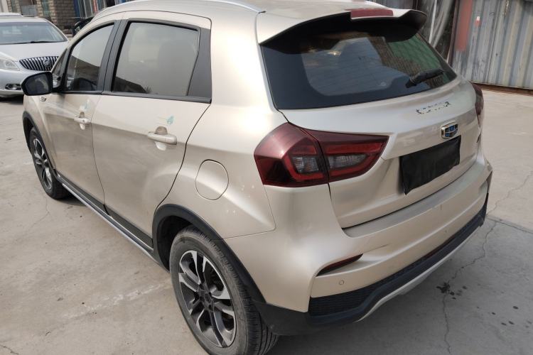 Used Geely Auto Vision X3 2019 Upgraded Model 1.5L Manual Elite Version

