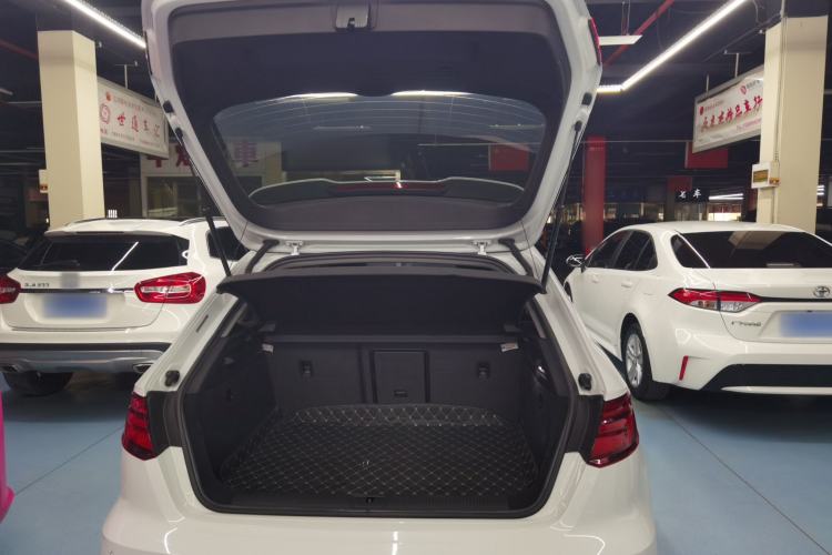 Used Audi A3 2020 Sportback 35 TFSI Fashion Edition China VI Emission Standard