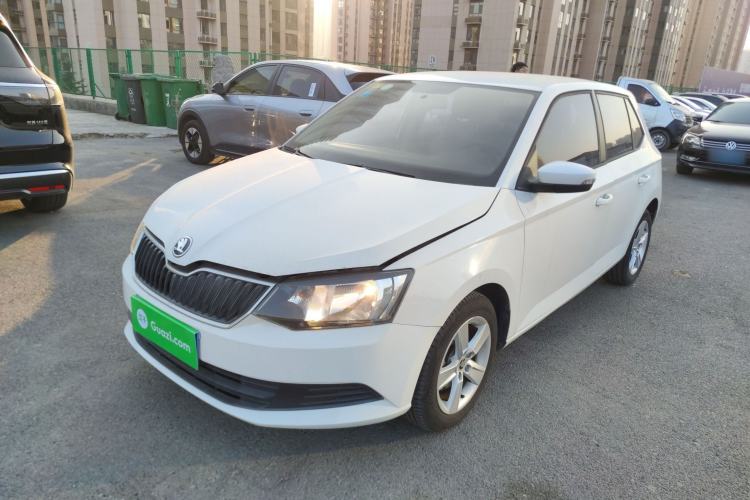 Used Skoda Fabia 2016 1.4L Automatic Car Enjoy Edition