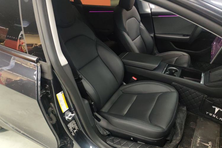 Used Tesla Model 3 2025 Rear-Wheel-Drive Version
