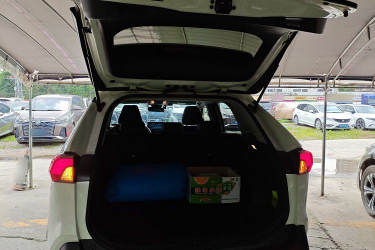 Used Toyota RAV4 2020 2.0L CVT Two-Wheel Drive Urban Edition