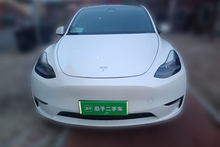 Used Tesla Model Y 2024 Long-Range All-Wheel-Drive Version