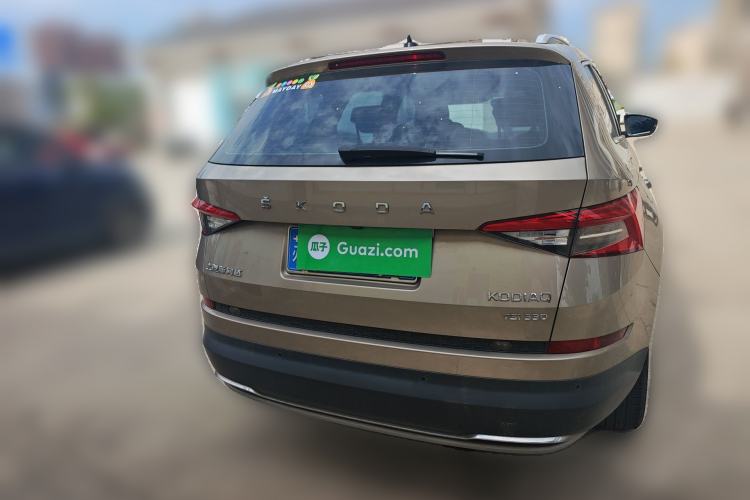 Used Skoda Kodiaq 2019 Facelifted TSI330 5-Seater Two-Wheel-Drive Luxury Enjoyment Edition China VI Standard Rear