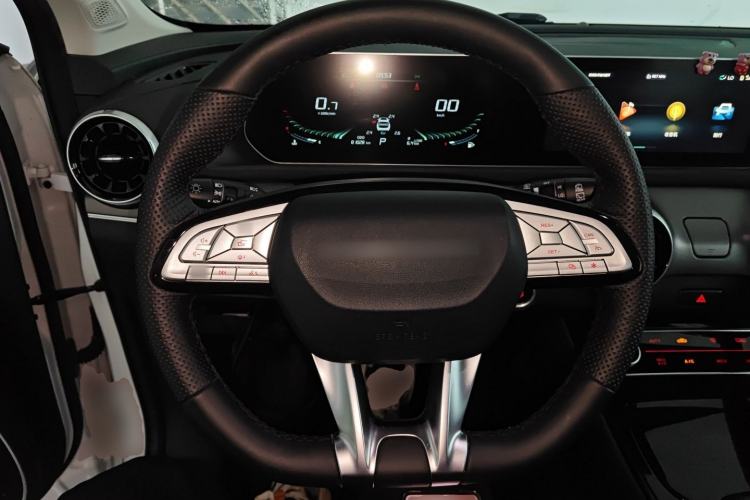 Used FORTHING T5 EVO 2021 1.5TD DCT Diamond Edition
