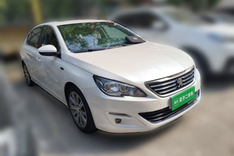 Used Peugeot 408 2015 1.2T Automatic Luxury Edition Front Right 45 Deg